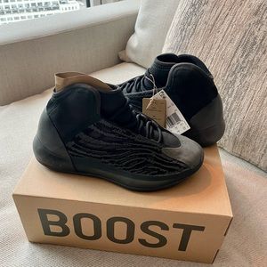 Yeezy Boots - BRAND NEW